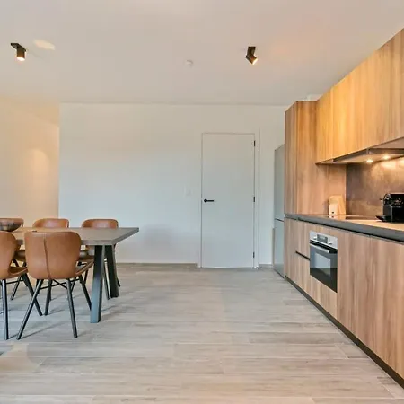 公寓 Casiola - Spacious 3 Bedroom With Private Garage
