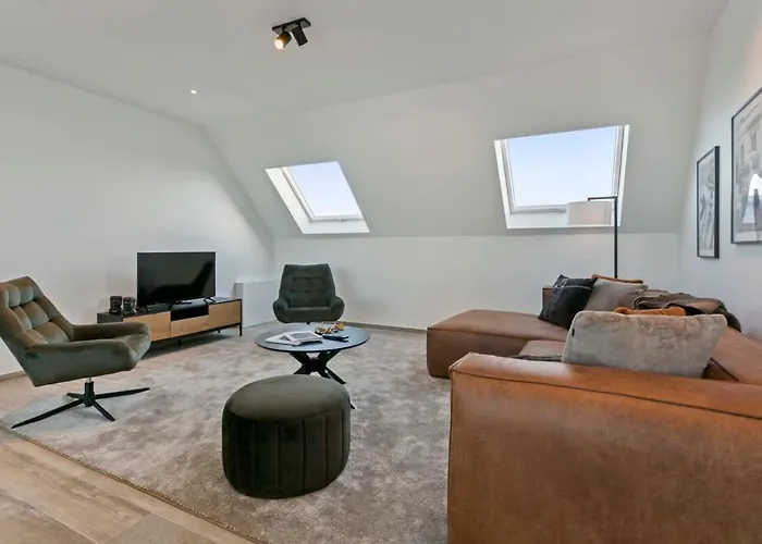 Διαμέρισμα Huswell - Spacious 3 Bedroom With Private Garage *